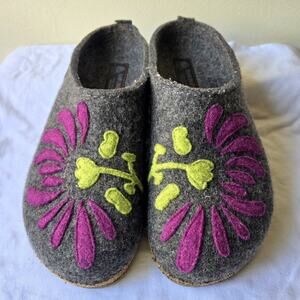 Haflinger Women's Blooming Wool Clogs Slippers Gray/Purple/Green Size 42/US 11